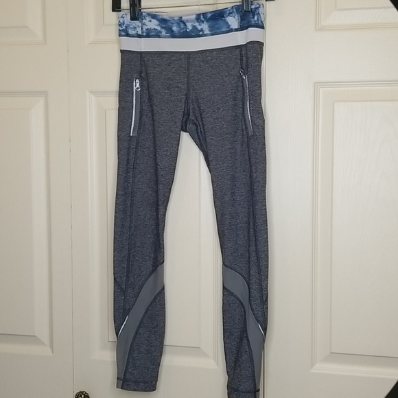 lululemon athletica Pants - Lululemon Grey Crops With Mesh Size 4